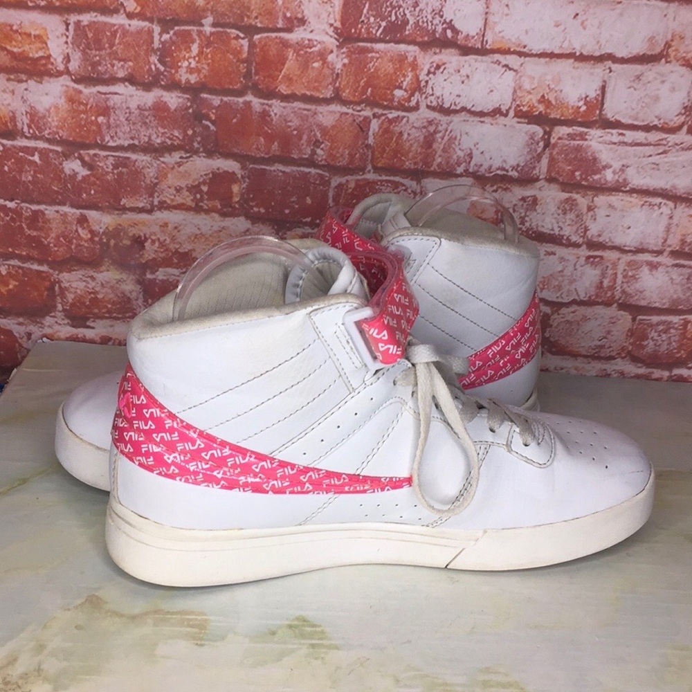 Vintage 90s Fila Vulc 13 Hot Pink and White High Top Retro Sneakers - Picture 8 of 12